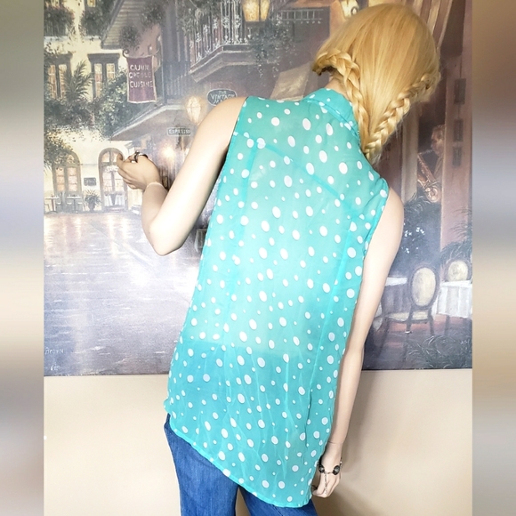 😍Women's Pre-loved Sheer Polka dot Casual Top😍 - Picture 5 of 6